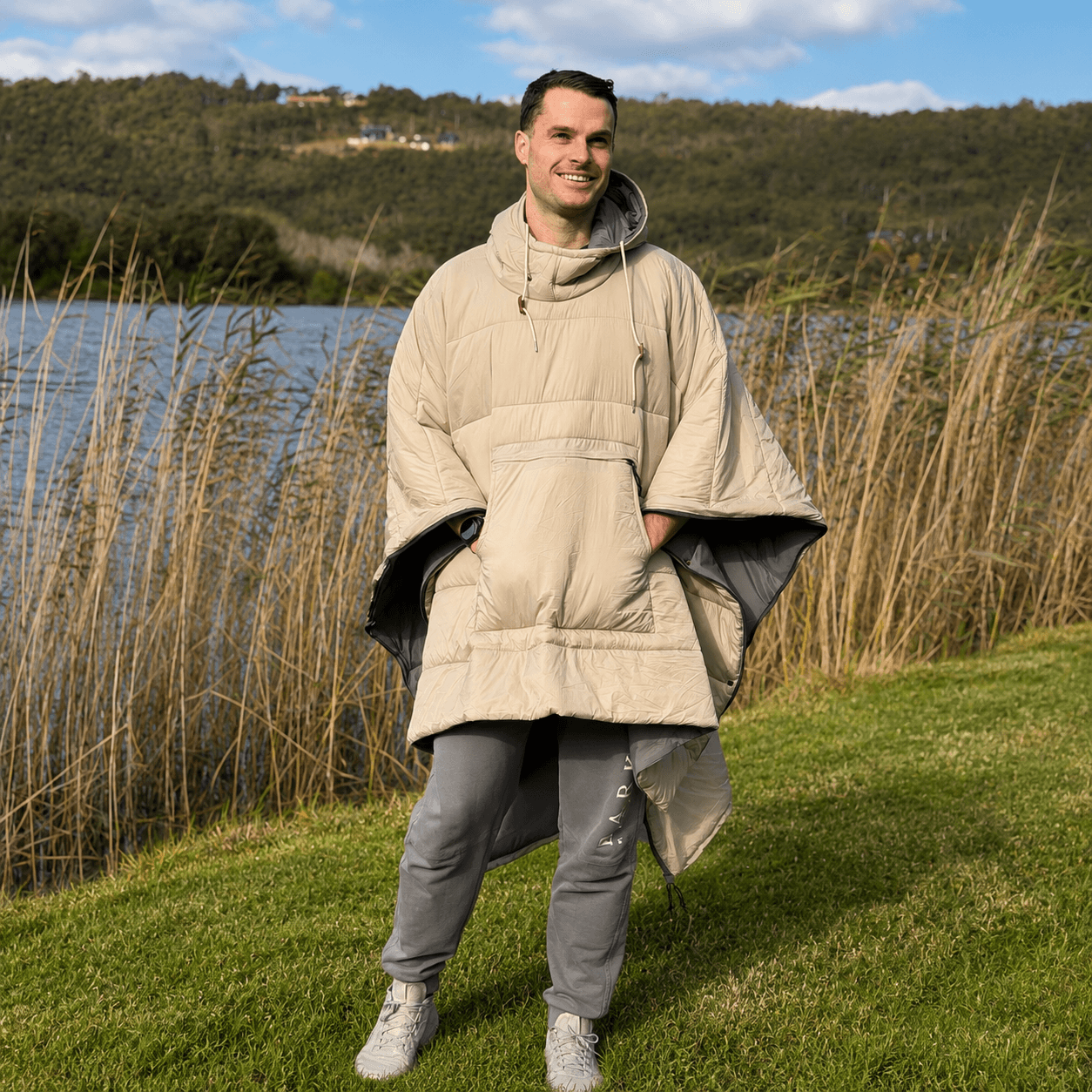 Cooee Snuggo™ Insulated Poncho