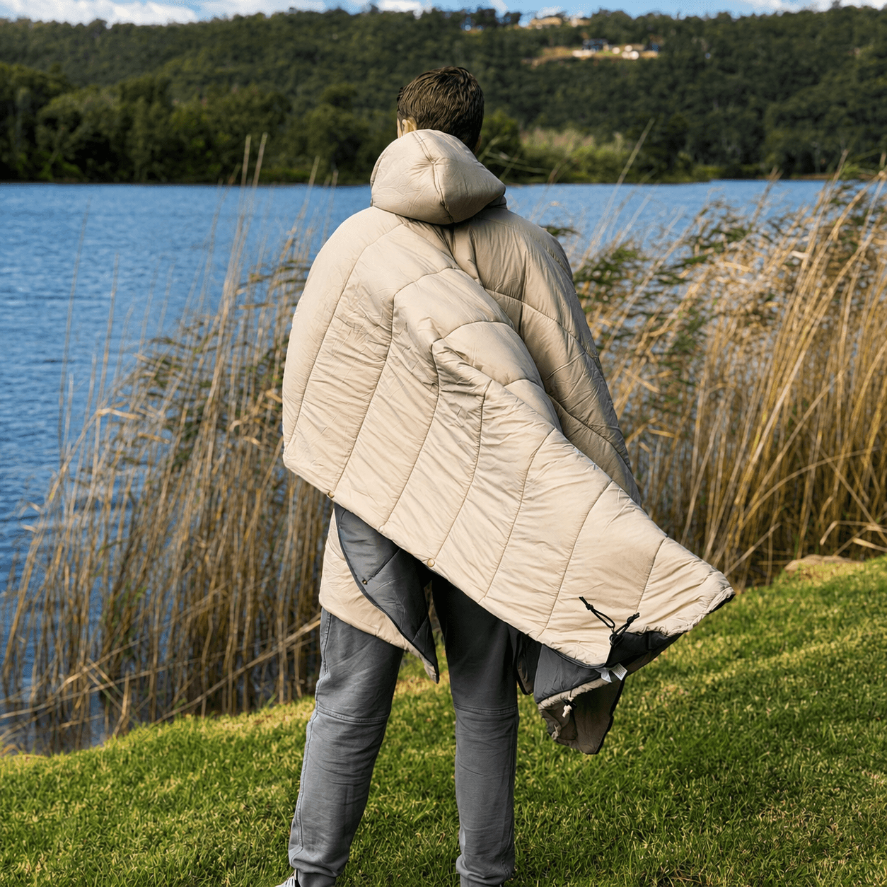 Cooee Snuggo™ Insulated Poncho